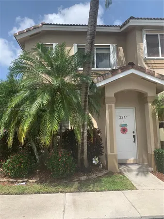 $1,925 | 2211 Southeast 23rd Road, Unit 2211, Homestead, FL 33035