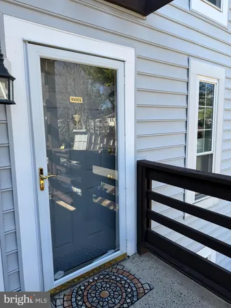 $2,250 | 10002 Oakton Terrace Road, Oakton, VA 22124