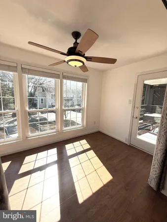 $2,250 | 10002 Oakton Terrace Road, Oakton, VA 22124
