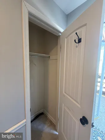 $2,250 | 10002 Oakton Terrace Road, Oakton, VA 22124