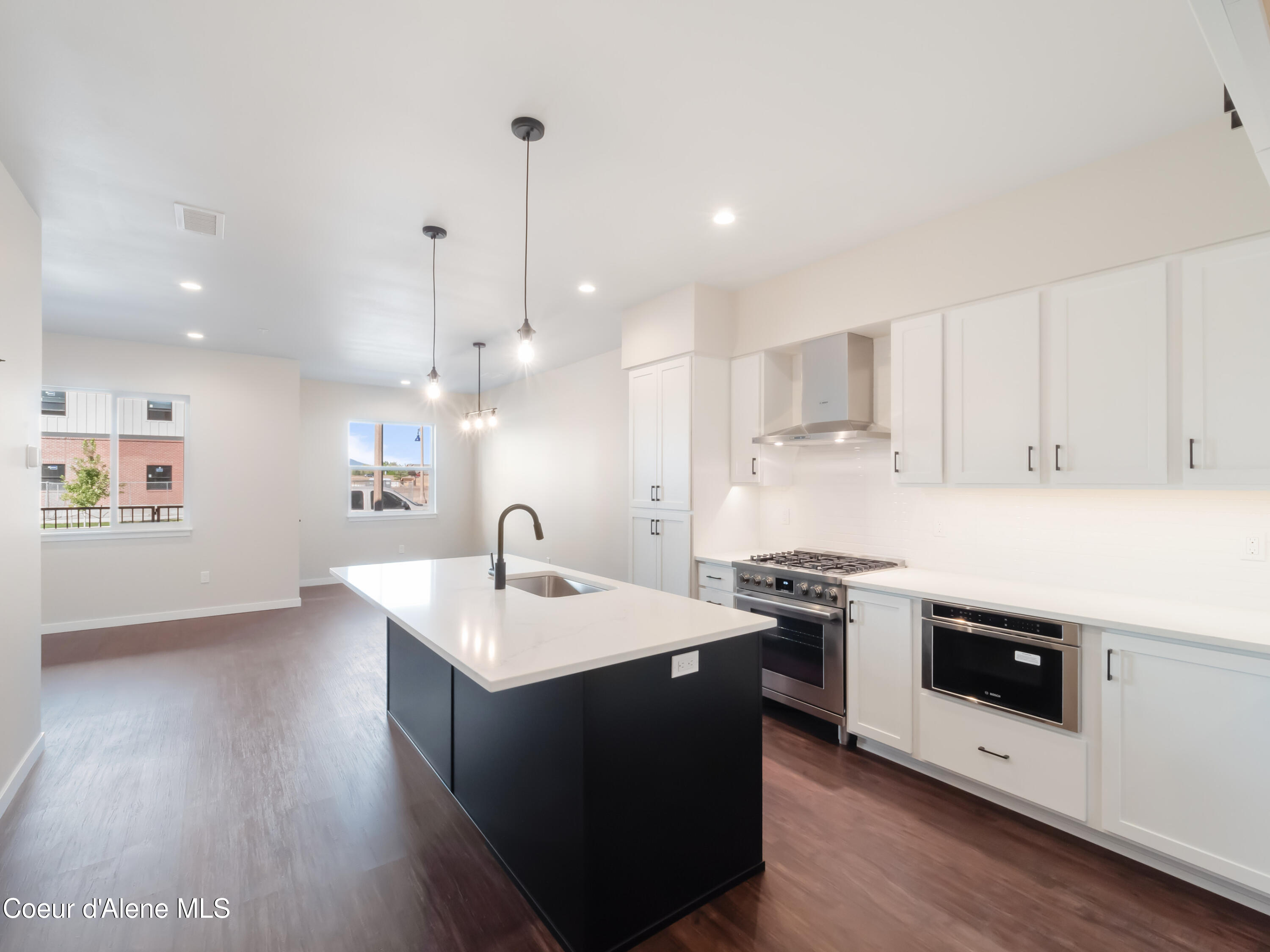 1008 East 4th Avenue, Unit 104 Post Falls, ID 83854 - Photo 10 of 34 web_unit 1008_9_11_24_08