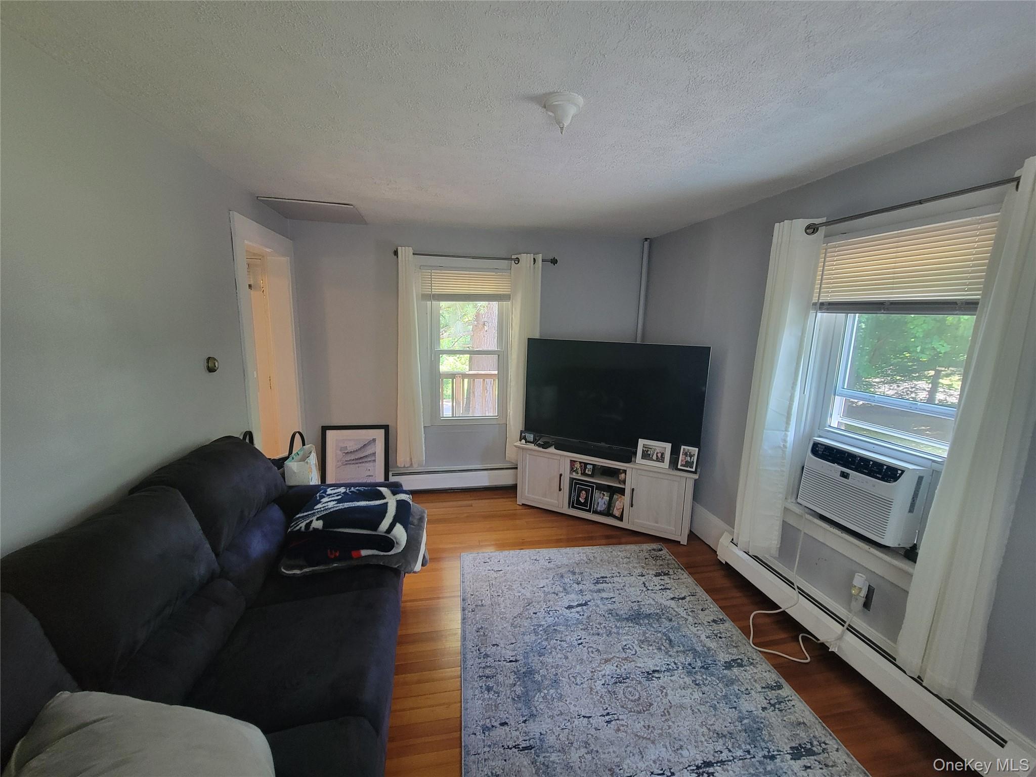 3 Albertson Road Marlboro, NY 12542 - Photo 21 of 34