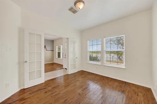 $2,000 | 20747 Settlers Lake Circle North, Katy, TX 77449