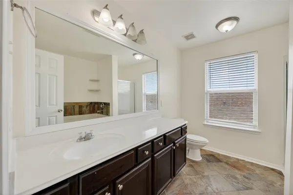 $2,000 | 20747 Settlers Lake Circle North, Katy, TX 77449