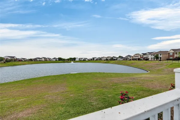 $2,000 | 20747 Settlers Lake Circle North, Katy, TX 77449