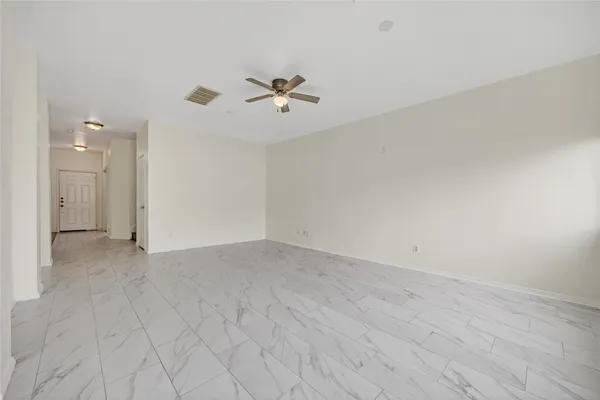 $2,000 | 20747 Settlers Lake Circle North, Katy, TX 77449