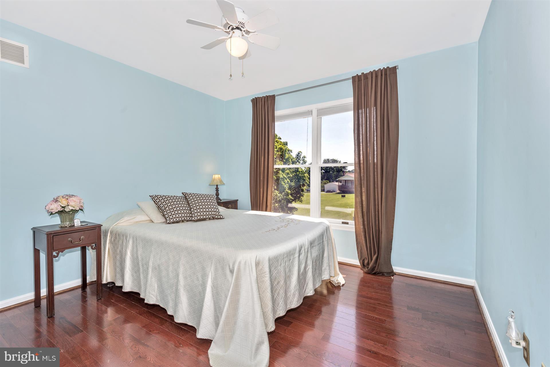 6650 Wind Ridge Road Mount Airy, MD 21771 - Photo 23 of 30 Bedroom 2