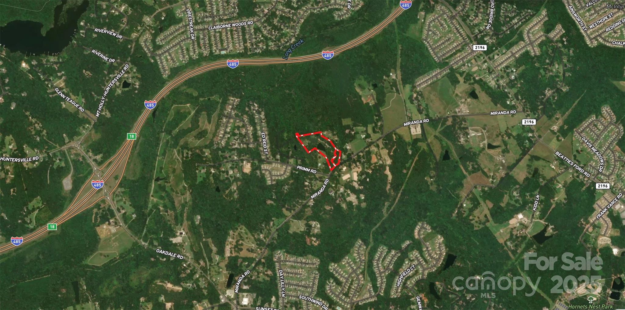 2835-2839 Miranda Road Charlotte, NC 28216 - Photo 5 of 9 a view of a garden