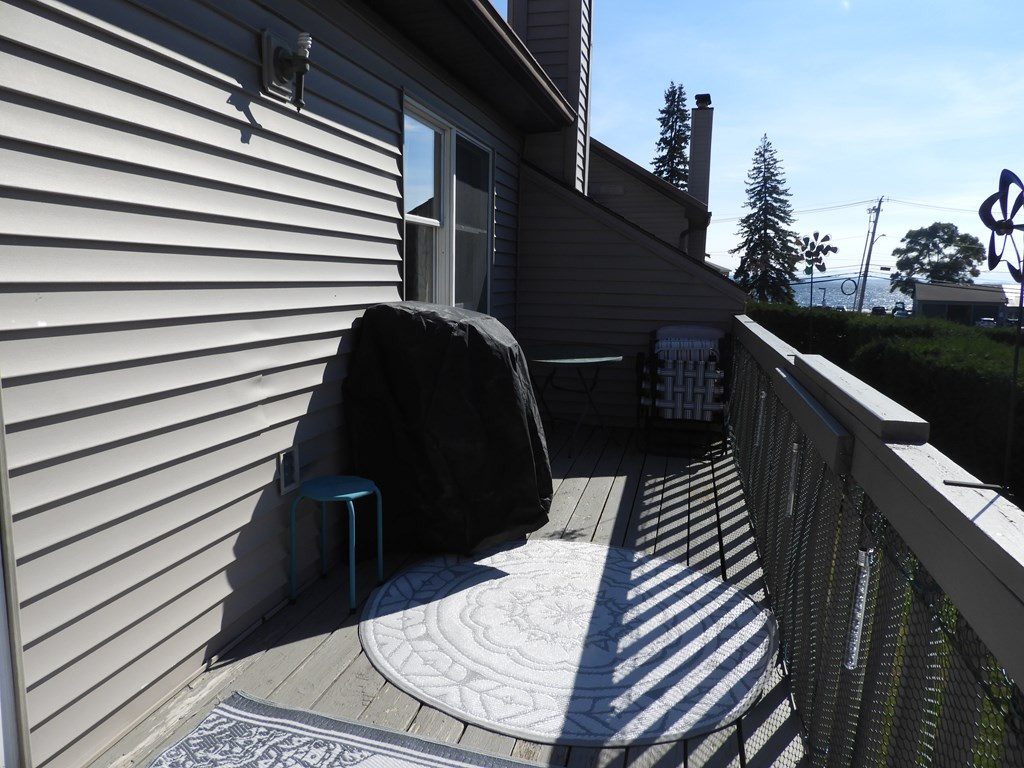 61 Set Point Plattsburgh, NY 12901 - Photo 4 of 28 Gallery Image 4