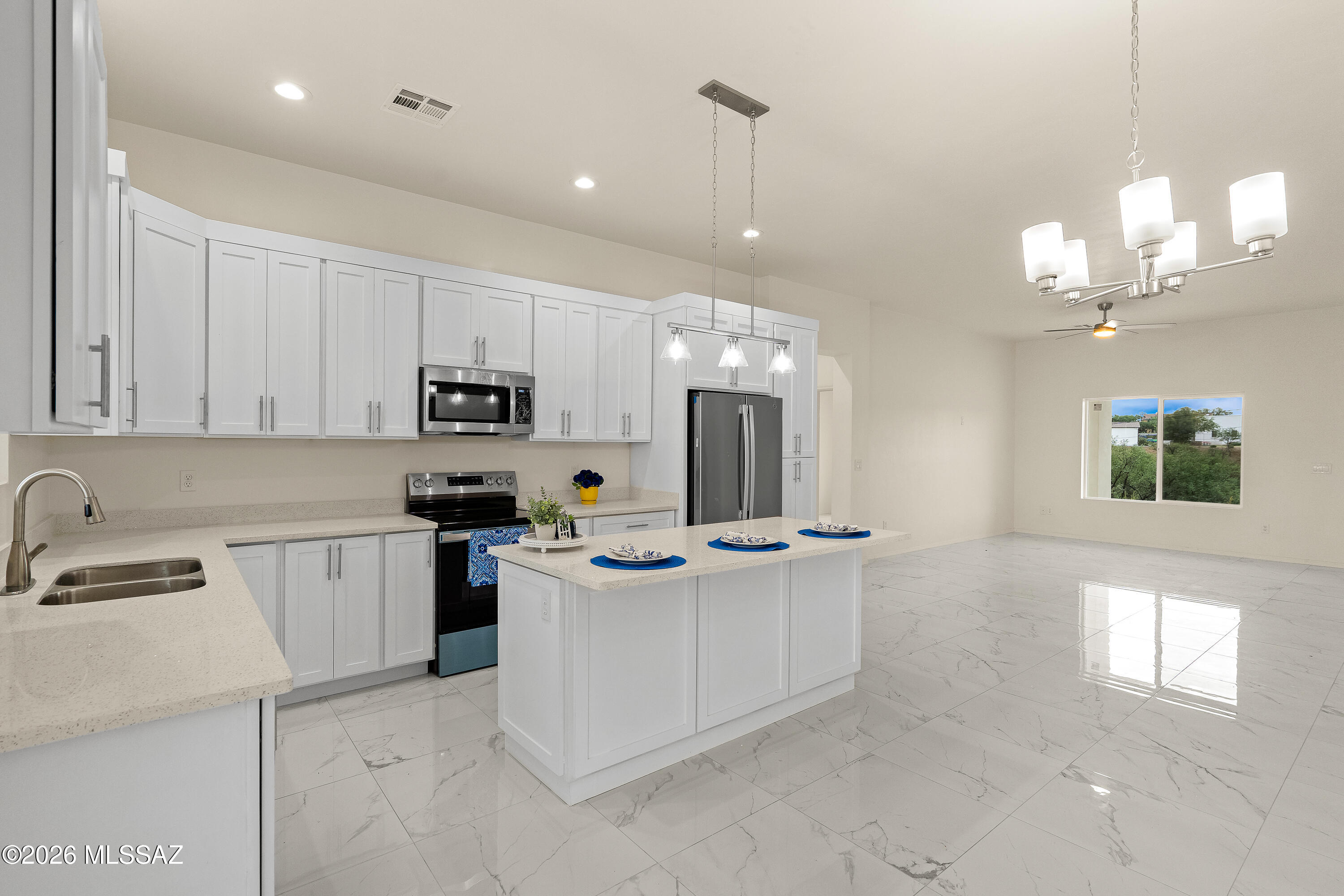 380 Polo Court Rio Rico, AZ 85648 - Photo 12 of 47 2 Interiors-5
