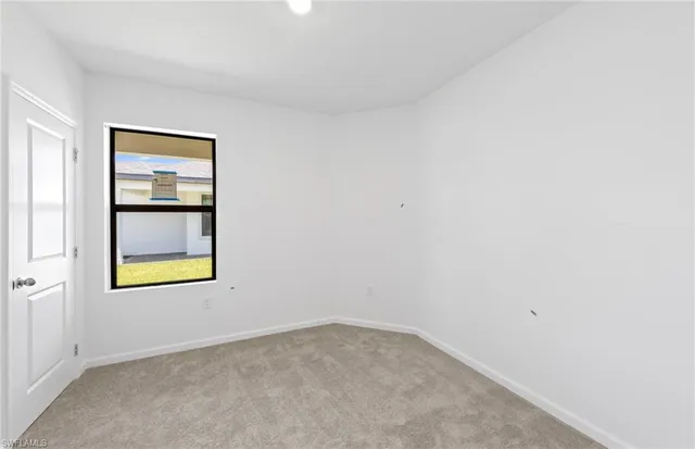 $284,855 | 1026 Caloosa Breeze Drive, LaBelle, FL 33935