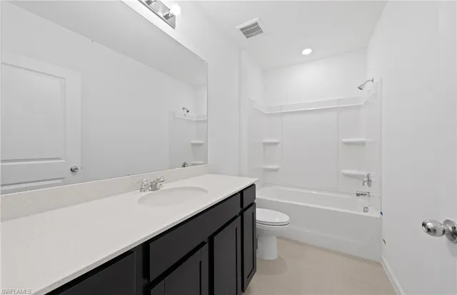 $284,855 | 1026 Caloosa Breeze Drive, LaBelle, FL 33935