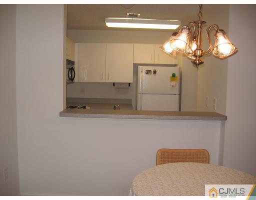 410 Edpas Road New Brunswick, NJ 08901 - Photo 4 of 8