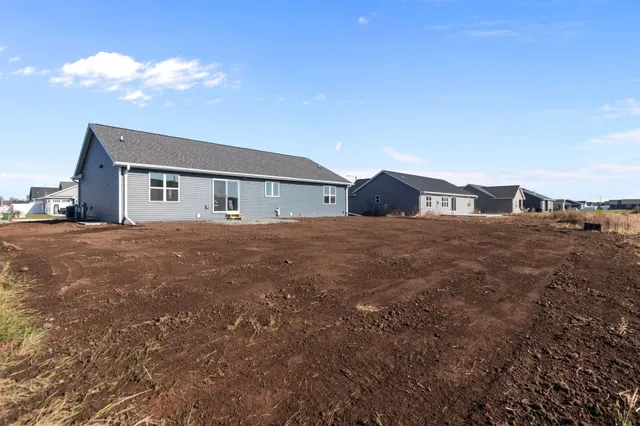 $450,000 | 2041 Bear Paw Trail, Kaukauna, WI 54130