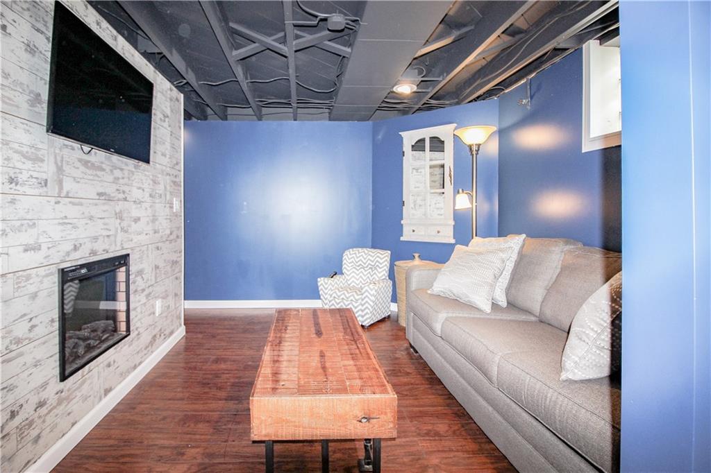 3414 Lockridge Road Pittsburgh, PA 15234 - Photo 22 of 24 Gallery Image 22