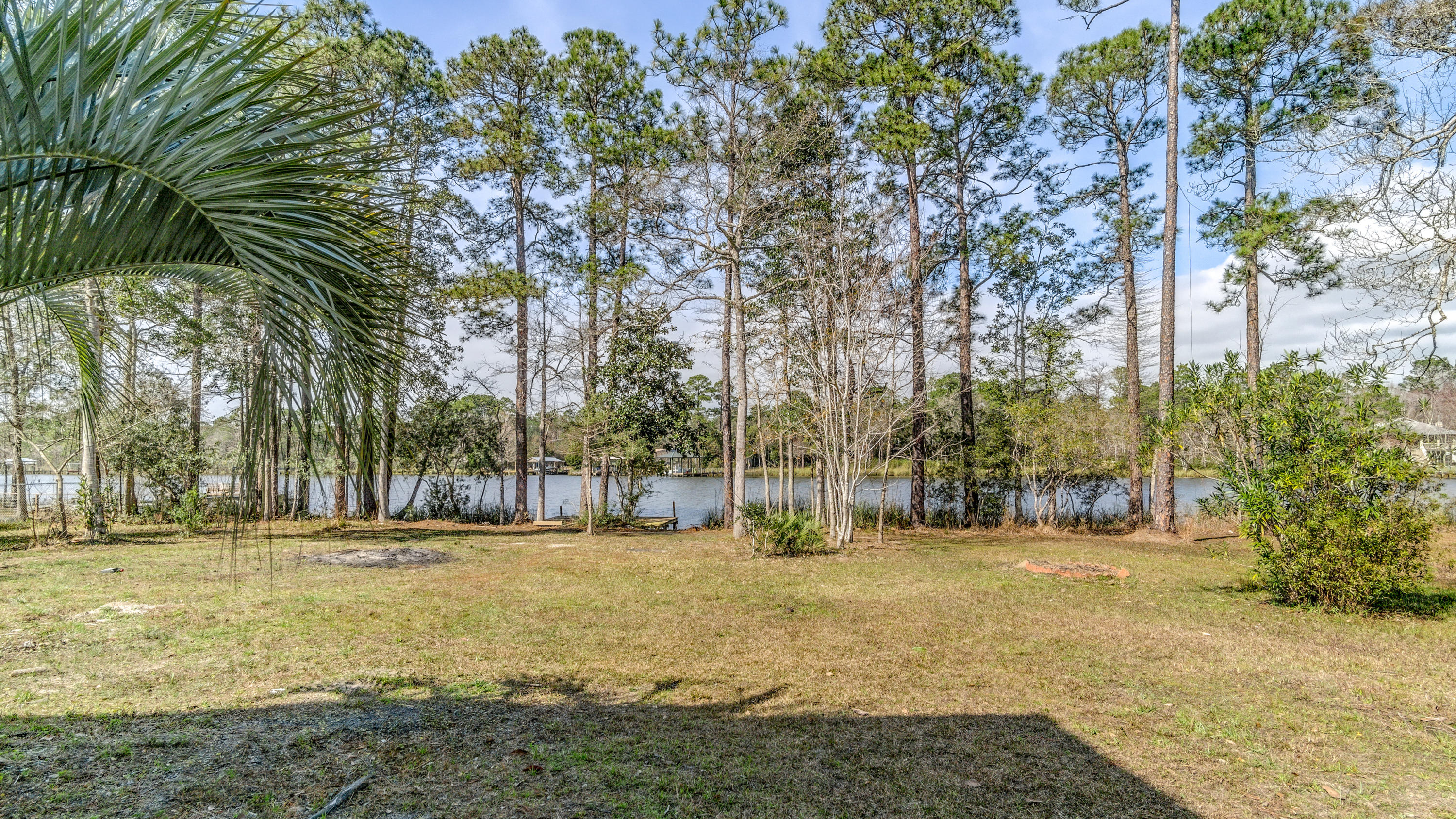 556 Mallet Bayou Road Freeport, FL 32439 - Photo 11 of 29 a view of a park with large trees