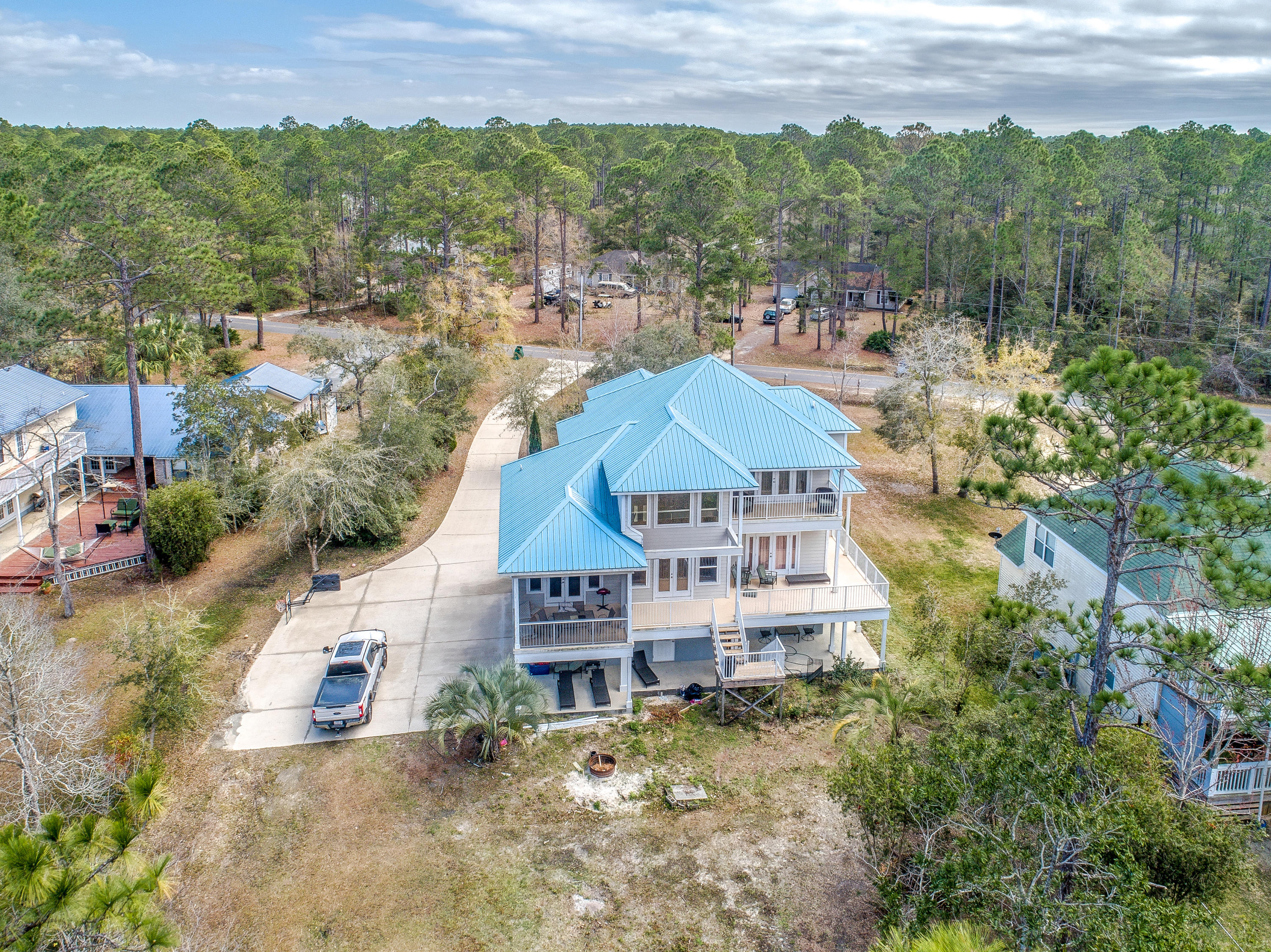 556 Mallet Bayou Road Freeport, FL 32439 - Photo 7 of 29 an aerial view of a house