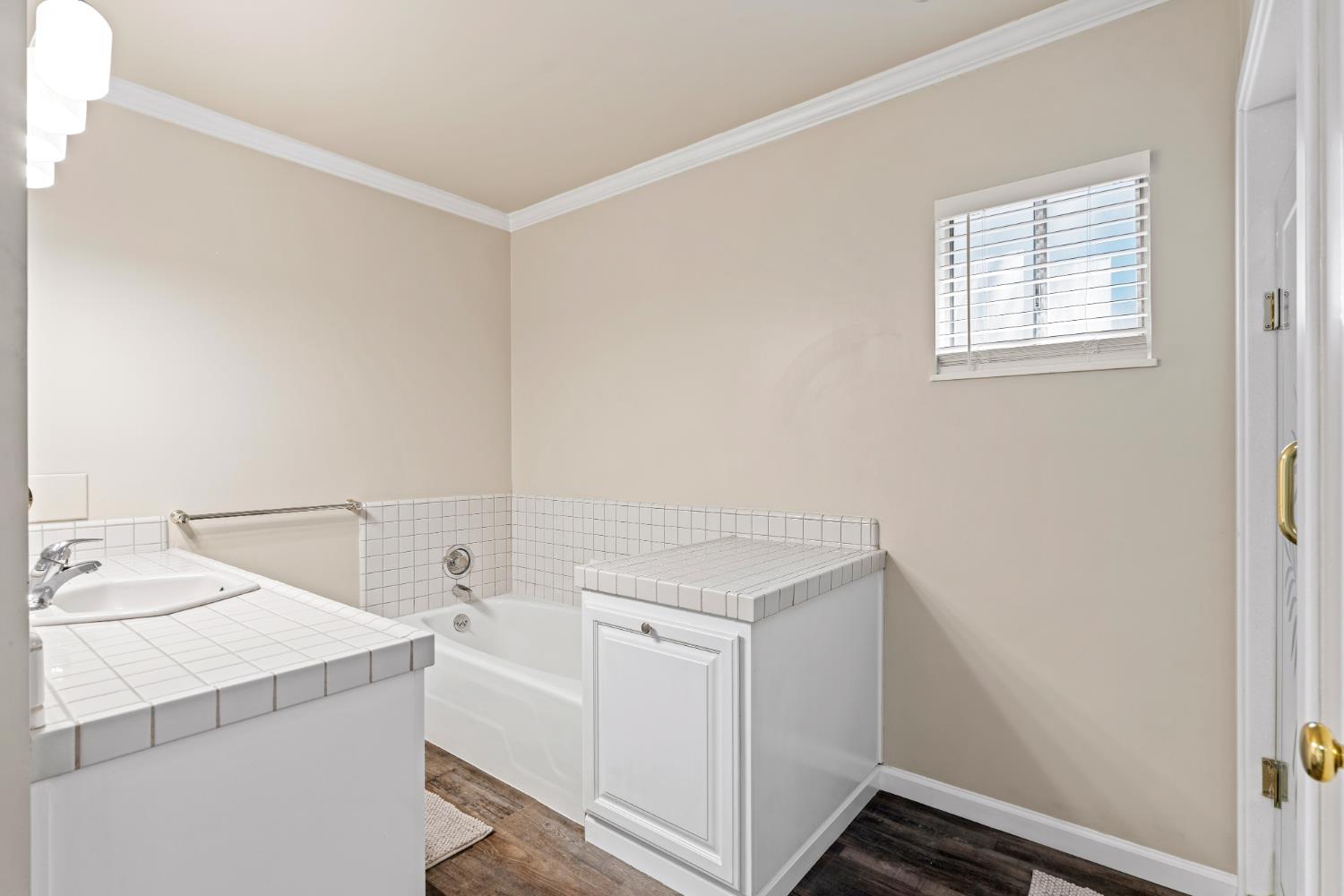 231 South Austin Road Manteca, CA 95336 - Photo 21 of 39
