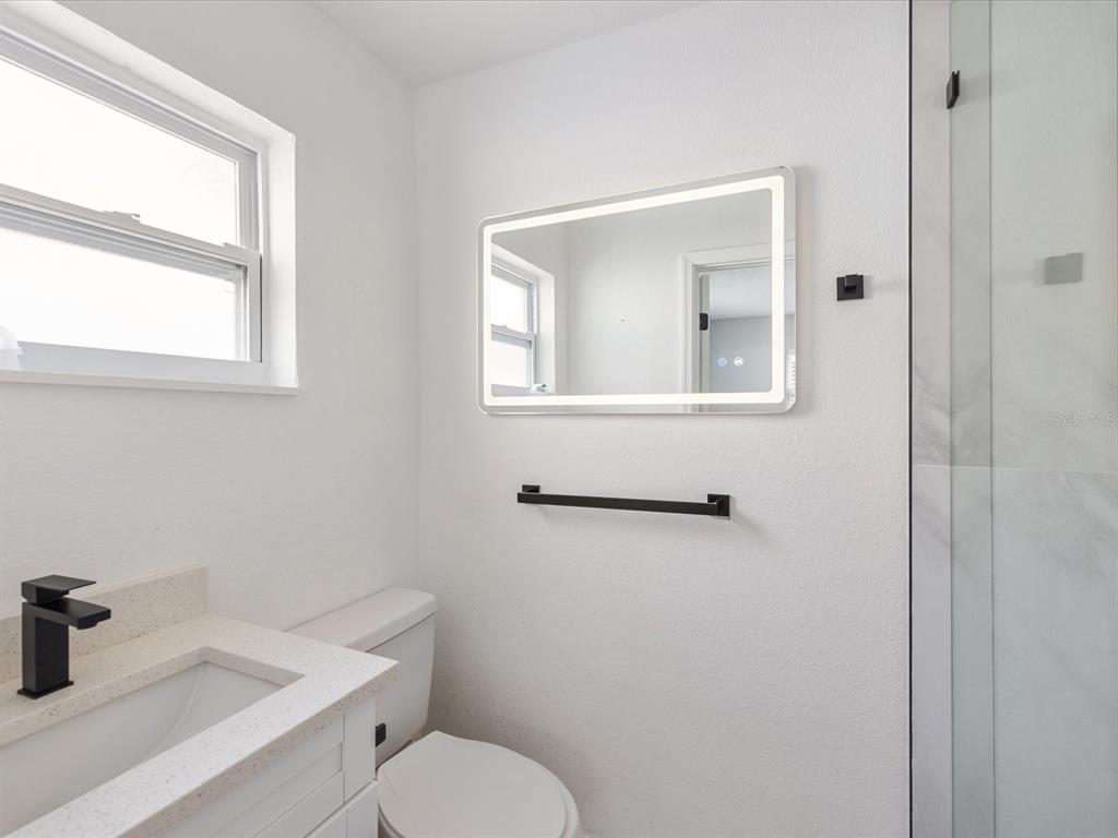 10264 Oakhurst Road Largo, FL 33774 - Photo 29 of 38