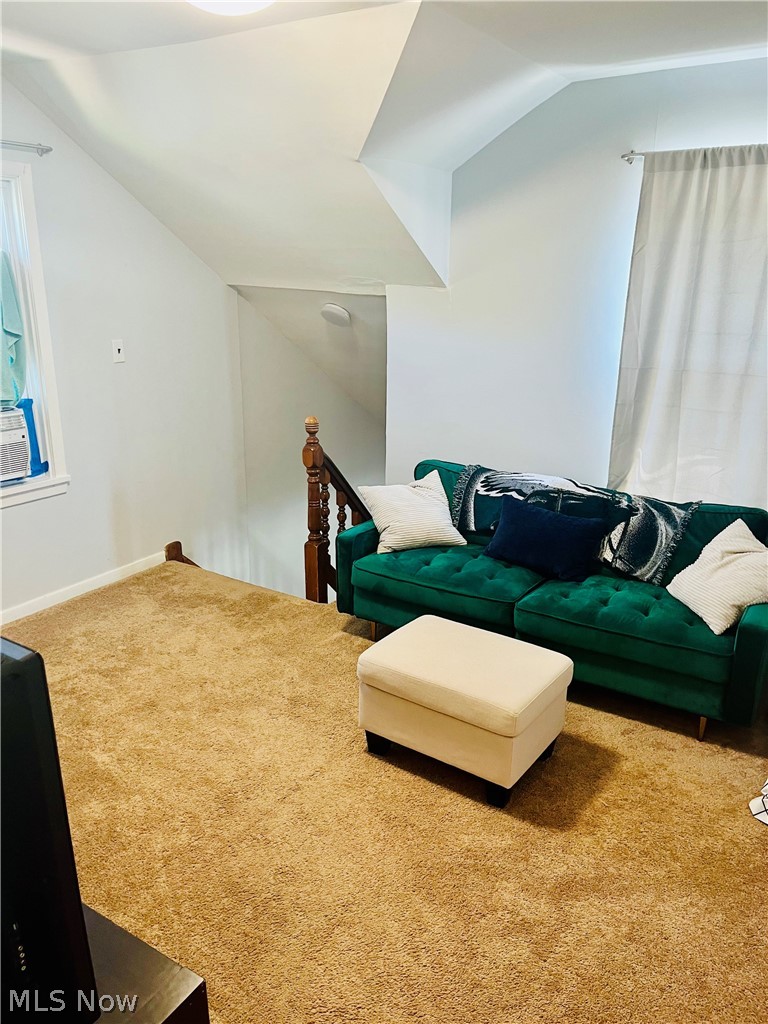 15600 Munn Road Cleveland, OH 44111 - Photo 15 of 20 Gallery Image 15