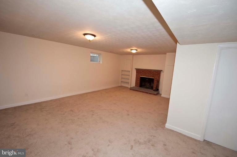 5014 Sangamore Road Bethesda, MD 20816 - Photo 14 of 27 Family Room #2