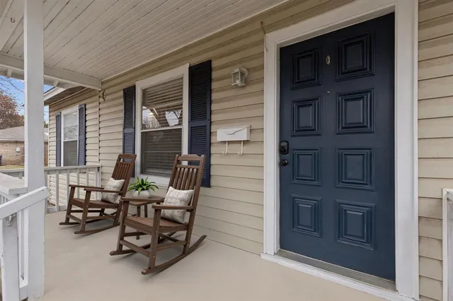 $1,850 | 416 North Oak Street, McKinney, TX 75069