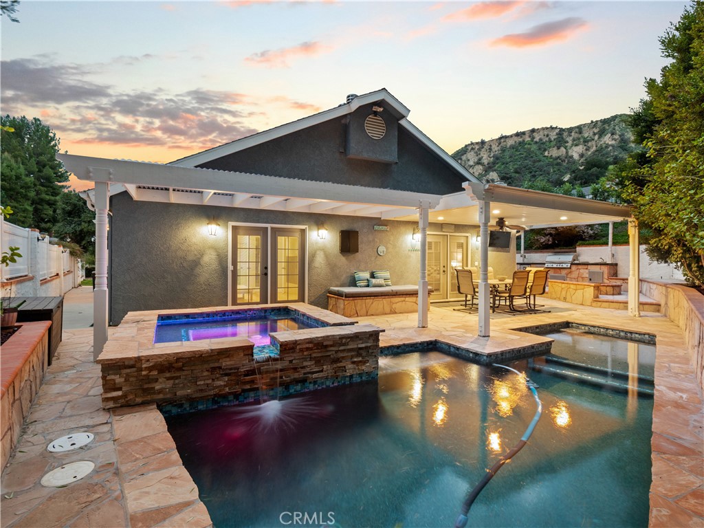 28331 Royal Road Castaic, CA 91384 - Photo 1 of 35 Backyard Pool