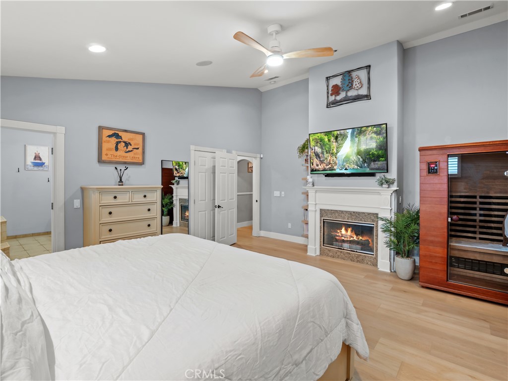 28331 Royal Road Castaic, CA 91384 - Photo 19 of 35 Master Bedroom