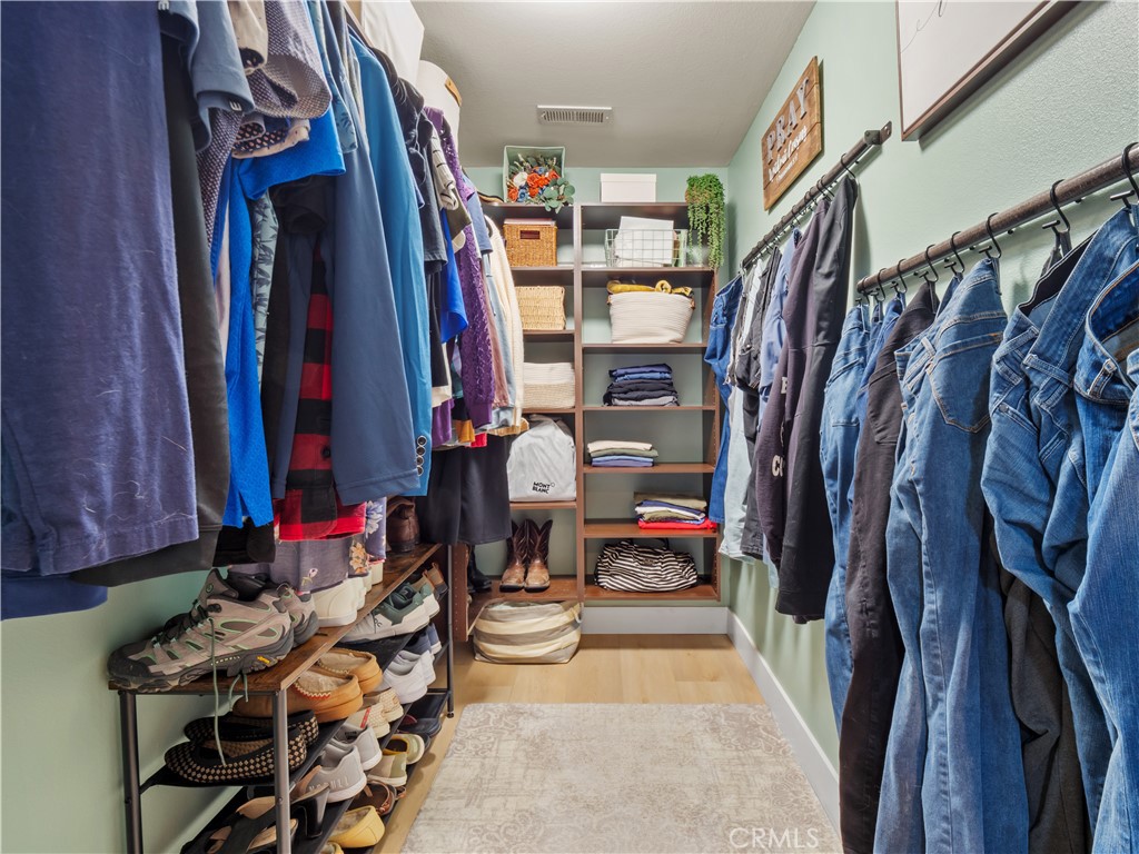 28331 Royal Road Castaic, CA 91384 - Photo 20 of 35 Master Bedroom Closet