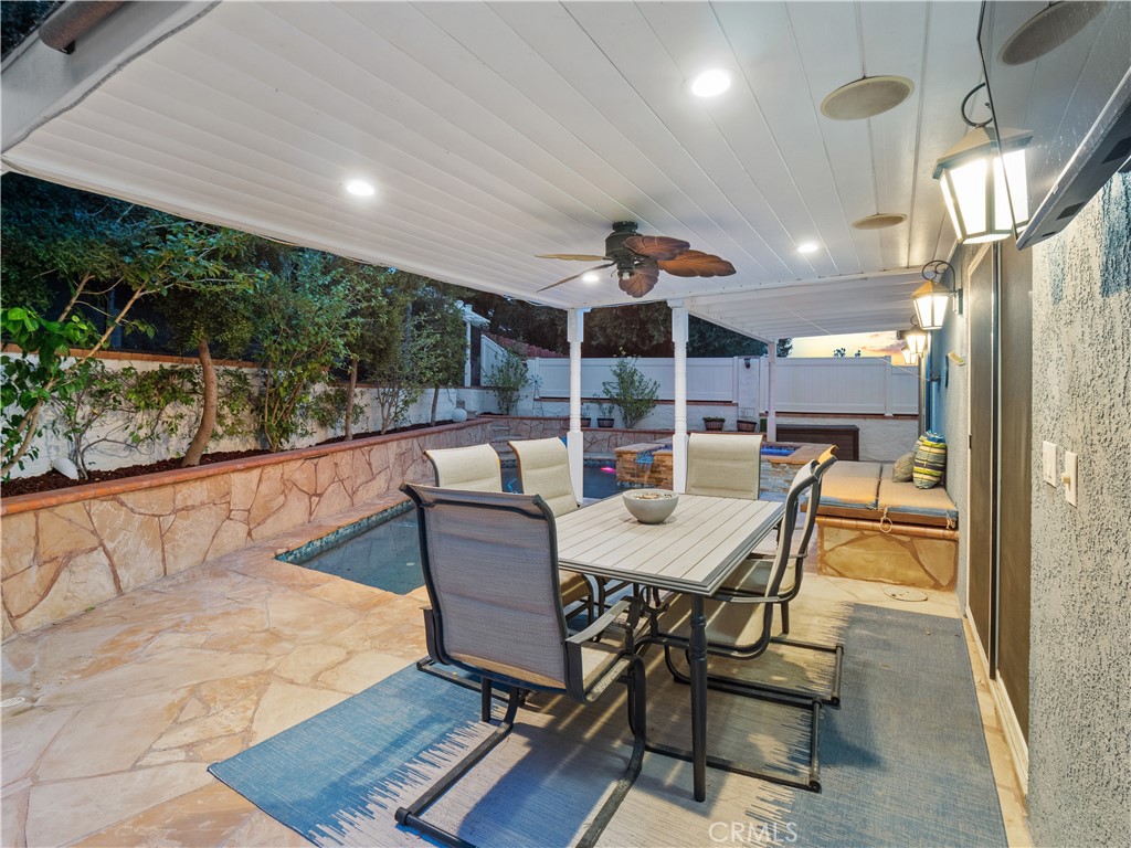 28331 Royal Road Castaic, CA 91384 - Photo 25 of 35