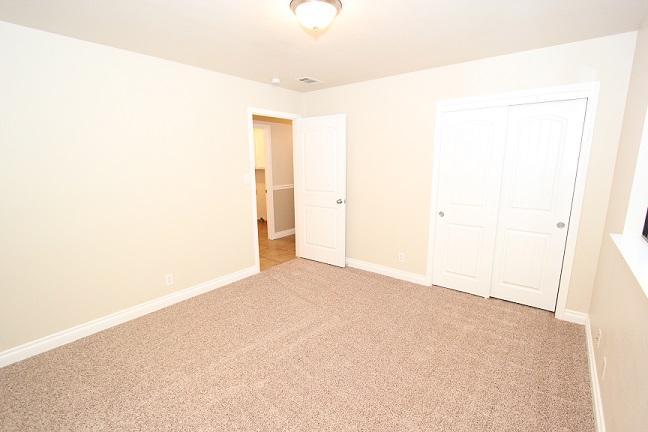 1762 North Hope Avenue Reedley, CA 93654 - Photo 11 of 21 BEDROOM 2