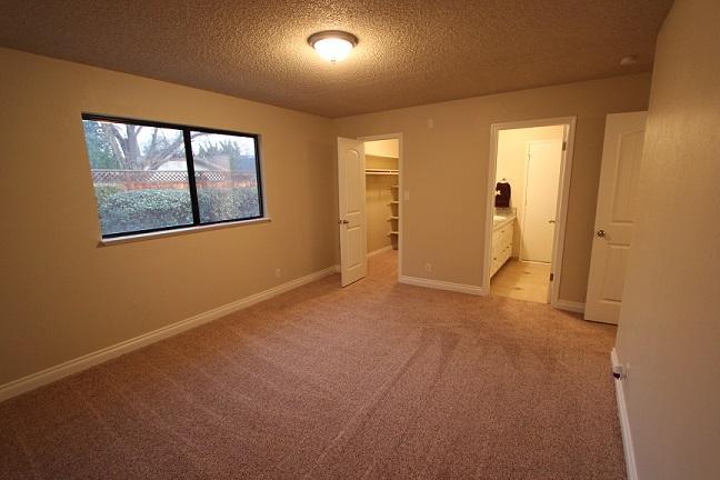 1762 North Hope Avenue Reedley, CA 93654 - Photo 14 of 21 MASTER BEDROOM