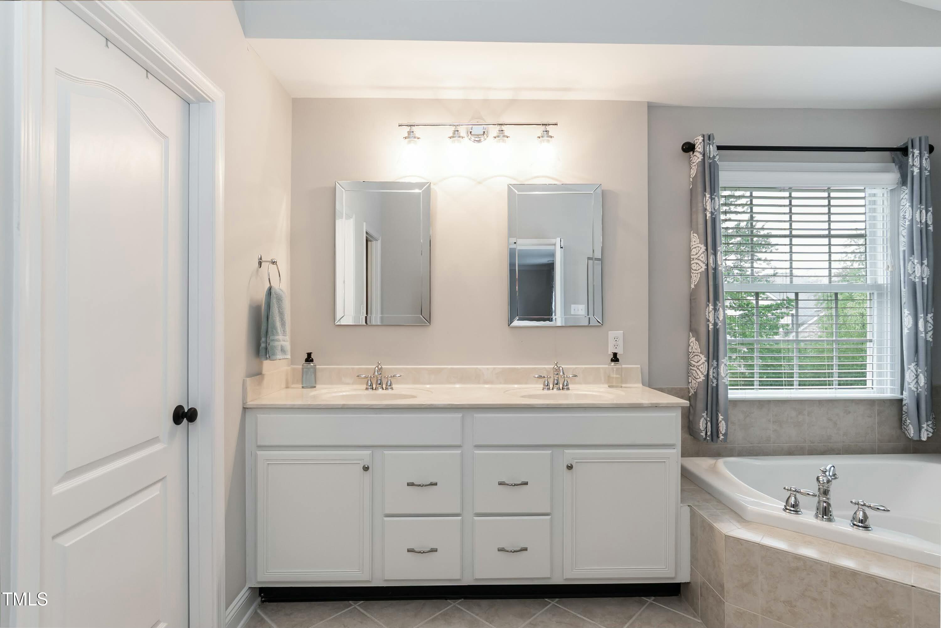 9225 Palm Bay Circle Raleigh, NC 27617 - Photo 24 of 39 tempImagetITmsq