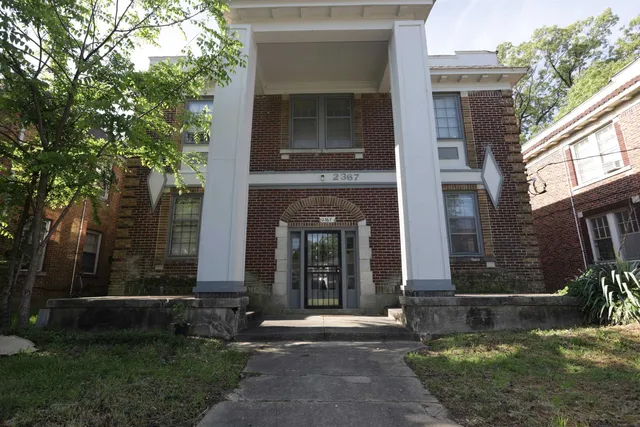 $775 | 2367 Forrest Avenue, Unit 1, Memphis, TN 38112