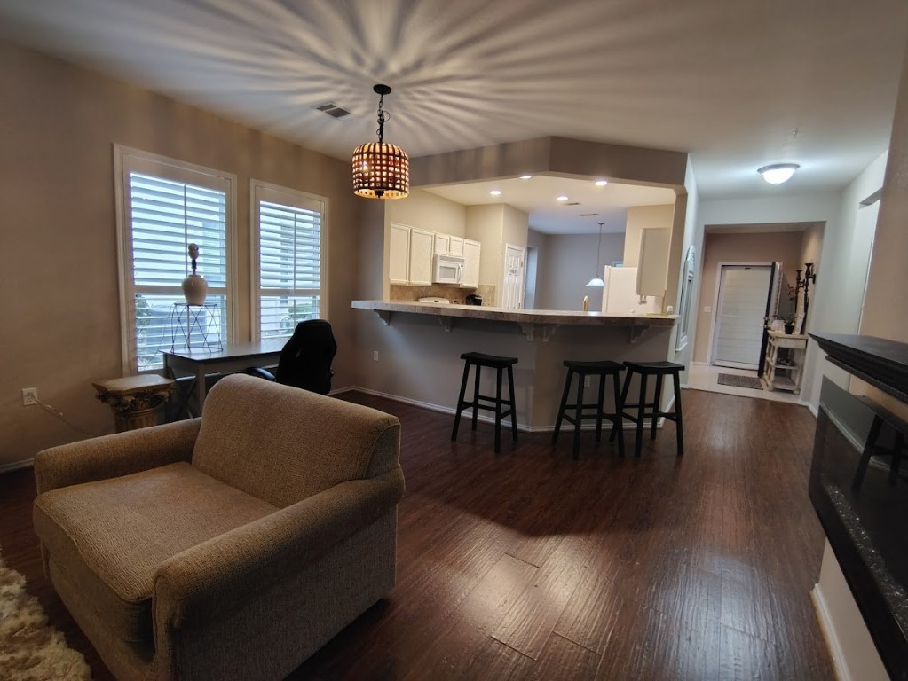 223 Bonham Loop Georgetown, TX 78633 - Photo 14 of 24