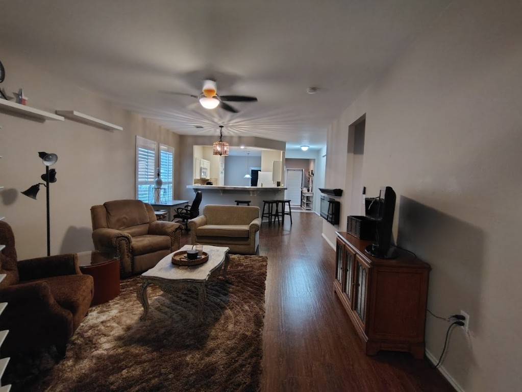 223 Bonham Loop Georgetown, TX 78633 - Photo 15 of 24