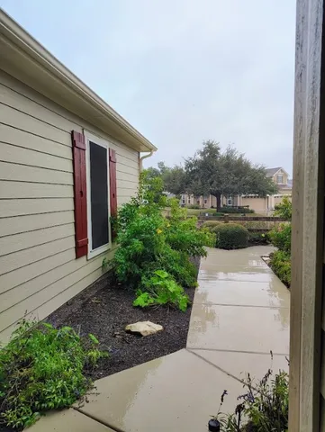 $2,225 | 223 Bonham Loop, Georgetown, TX 78633