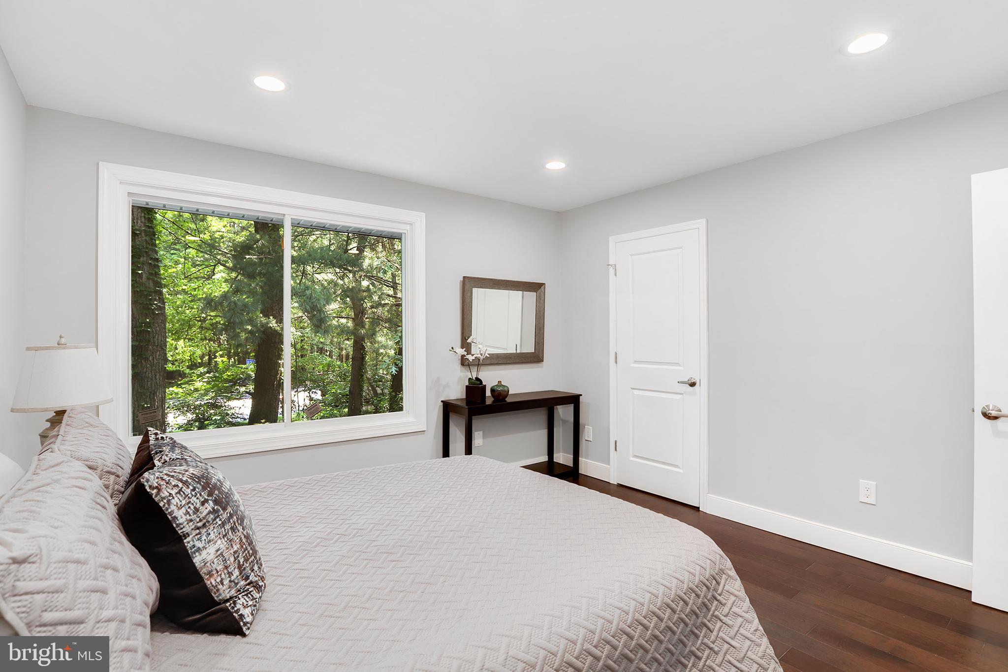 12138 Captiva Court Reston, VA 20191 - Photo 19 of 35 Gallery Image 19