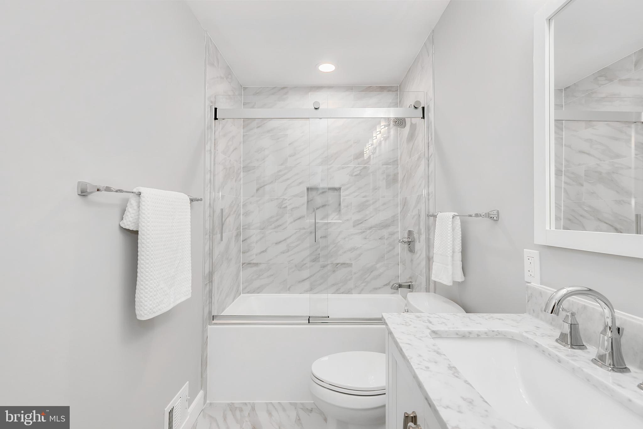 12138 Captiva Court Reston, VA 20191 - Photo 21 of 35 Gallery Image 21