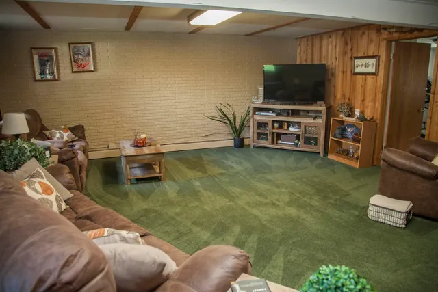 $399,900 | 1103 Hillcrest Road, Black Earth, WI 53515