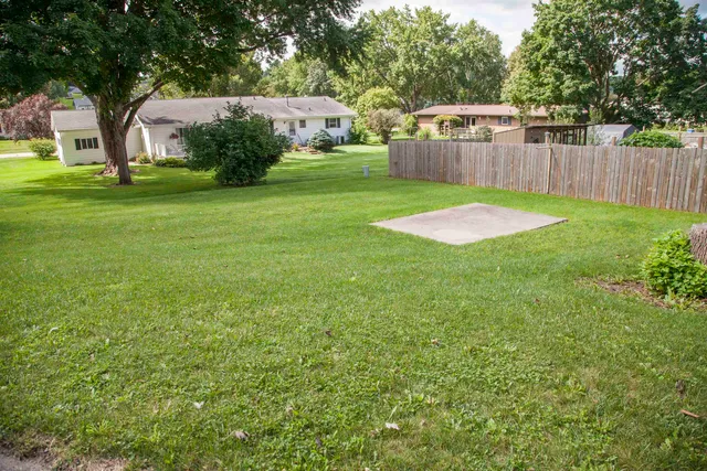 $399,900 | 1103 Hillcrest Road, Black Earth, WI 53515