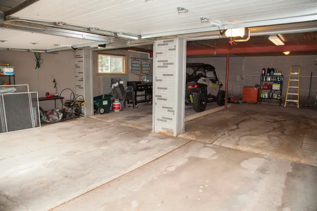 $399,900 | 1103 Hillcrest Road, Black Earth, WI 53515