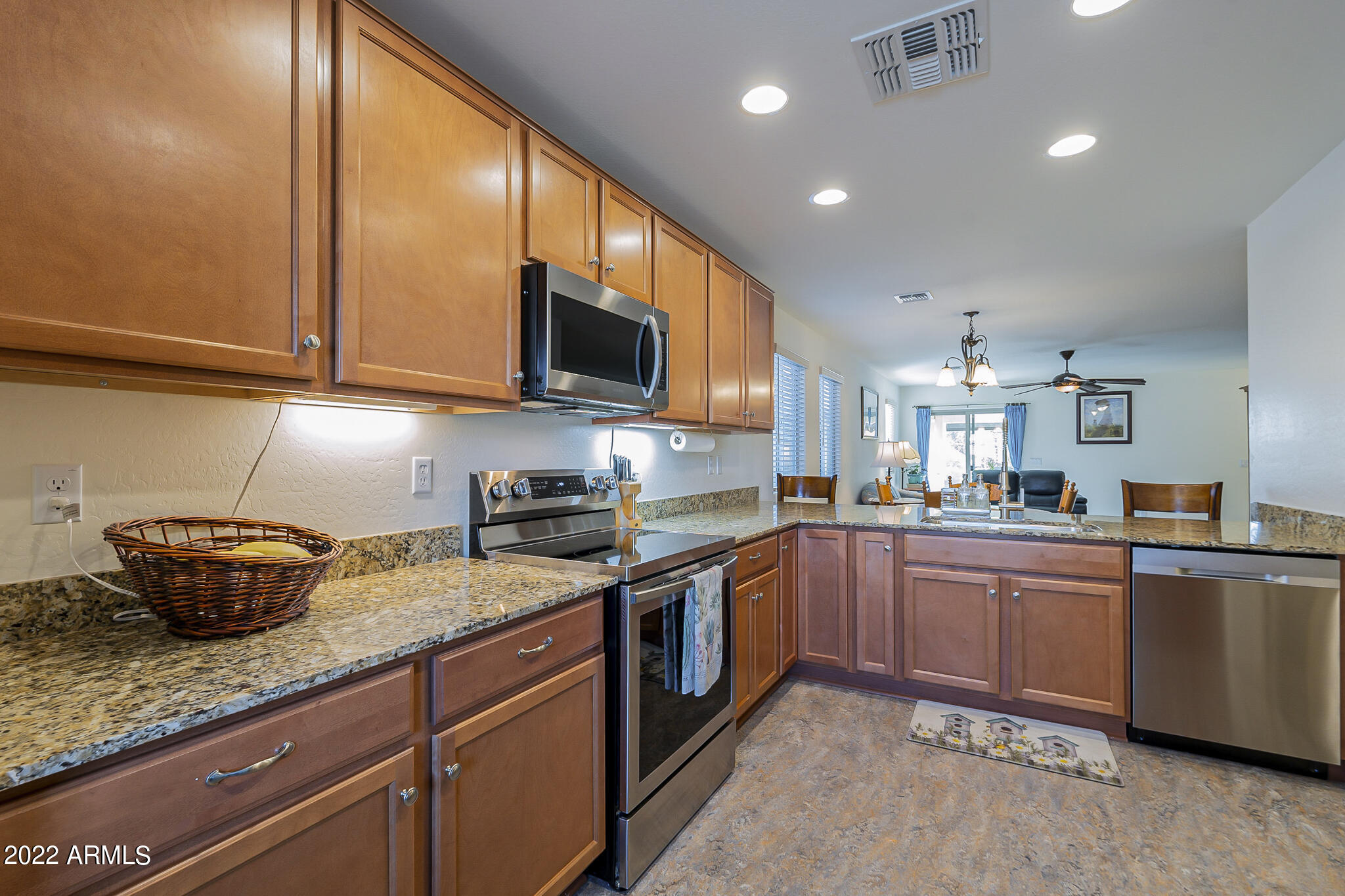 1804 South Hayley Road Apache Junction, AZ 85119 - Photo 16 of 49 kitchen