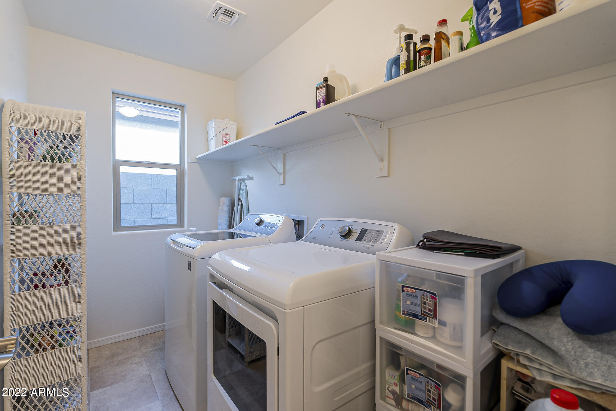 1804 South Hayley Road Apache Junction, AZ 85119 - Photo 26 of 49 laundry