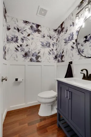 $700,000 | 2105 Pembina Lane, Shakopee, MN 55379