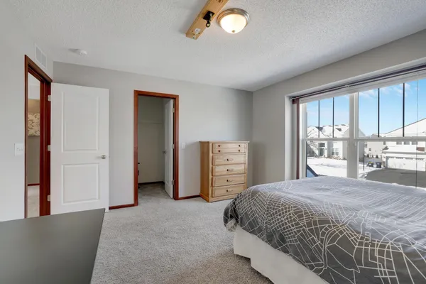 $700,000 | 2105 Pembina Lane, Shakopee, MN 55379