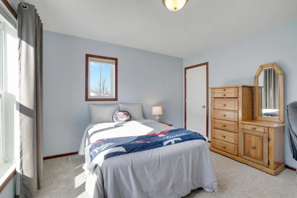 $700,000 | 2105 Pembina Lane, Shakopee, MN 55379