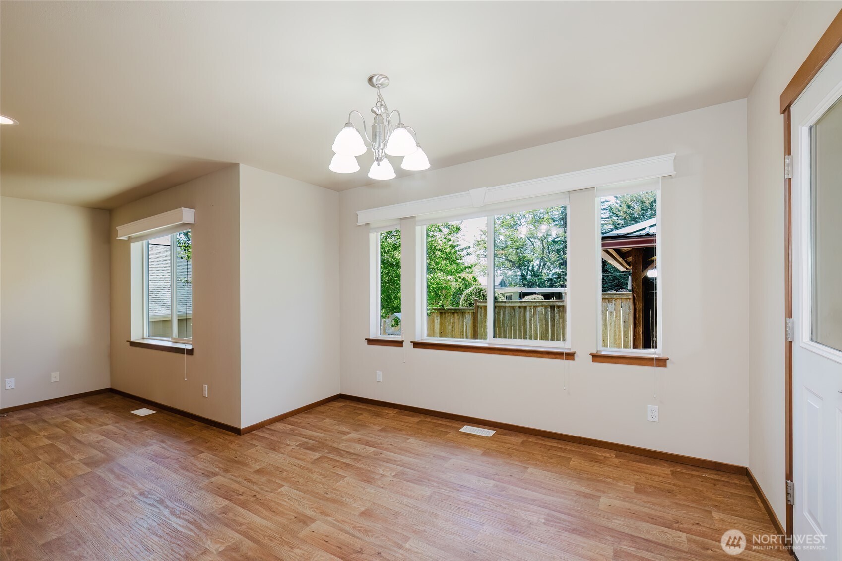 3233 Rickey Road Bremerton, WA 98310 - Photo 12 of 40 Gallery Image 12