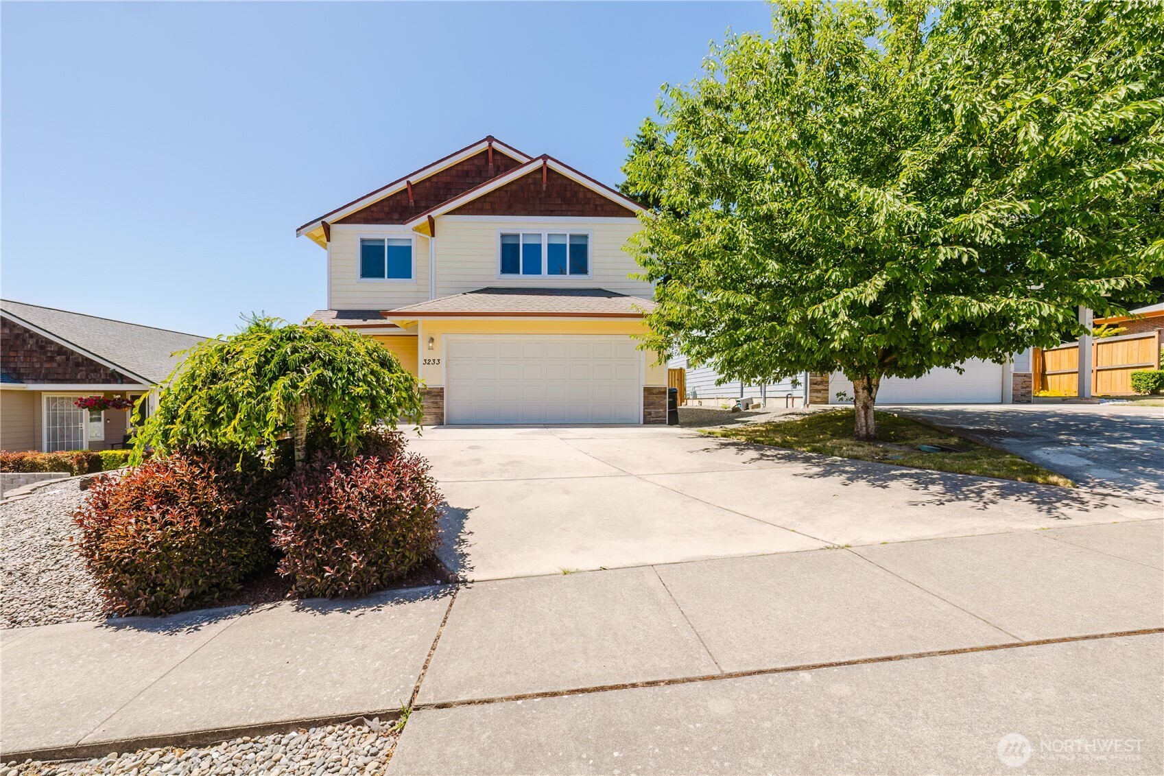 3233 Rickey Road Bremerton, WA 98310 - Photo 2 of 40 Gallery Image 2