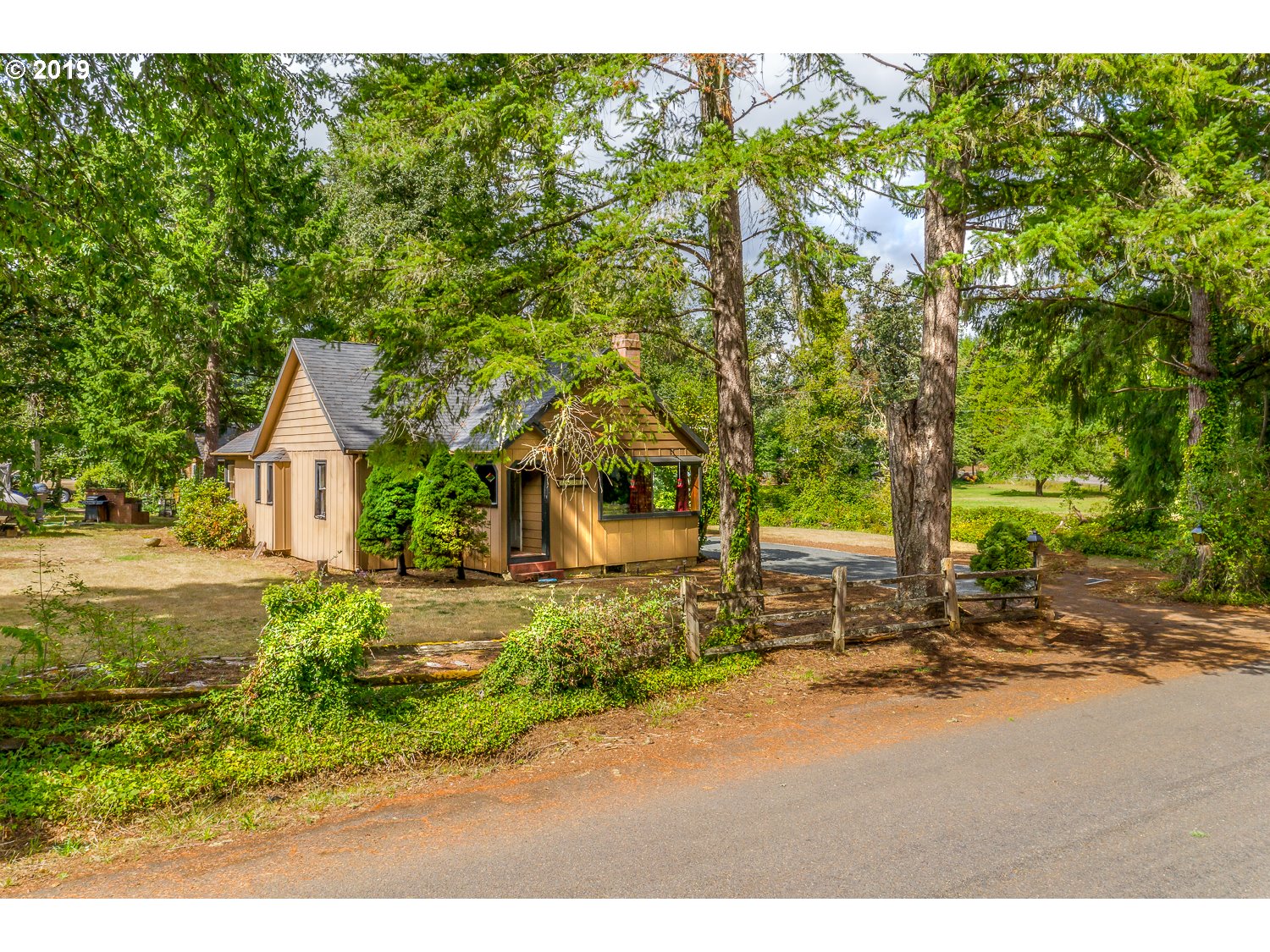 78920 Adams Road Cottage Grove, OR 97424 - Photo 2 of 30 Gallery Image 2